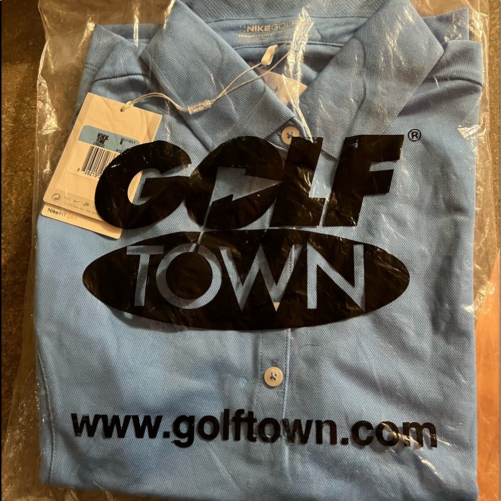 Womens Medium Nike golf shirt